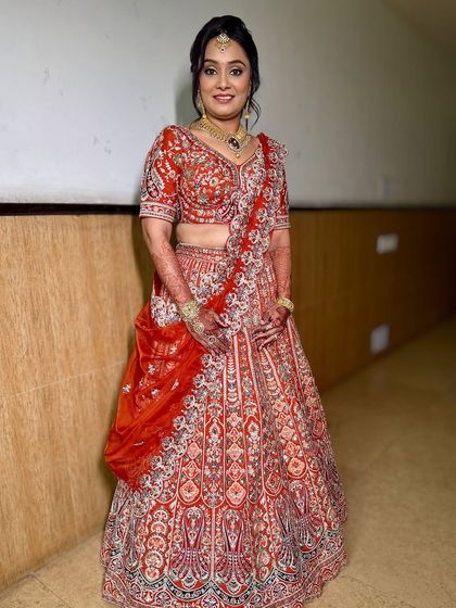 Pre-Wedding & Ceremonial Looks photo 32