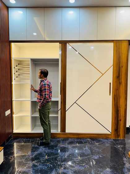 Vipin Rajput - Custom Furniture & Storage Solutions Sliding & Hinged Wardrobes photo 3