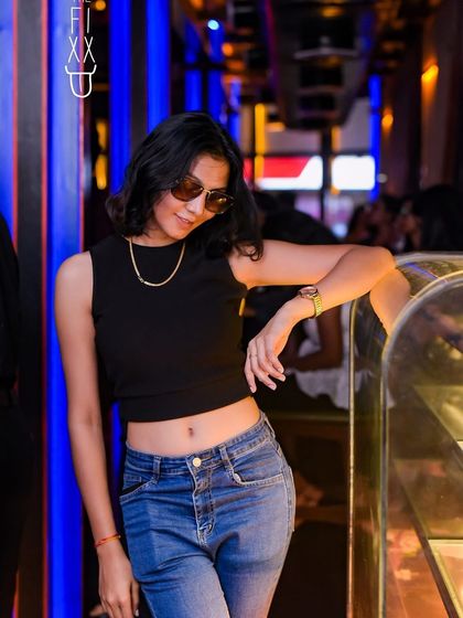 Cool, confident, and enjoying the music. A snapshot of the stylish crowd that parties with me.