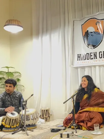 A fun and intimate performance at Hidden Gem in Bir, Himachal.