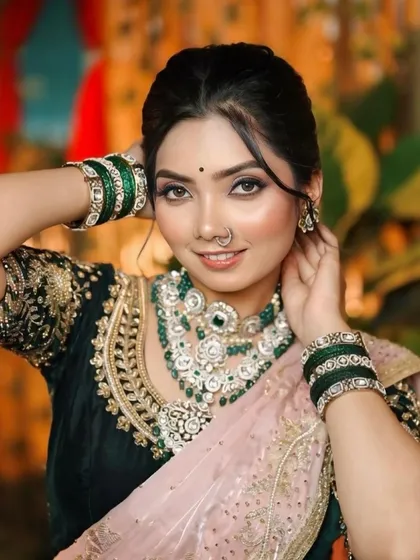 The perfect smile of a happy bride. Her makeup is designed to be radiant and photo-ready from every angle, highlighting her joy on her special day.