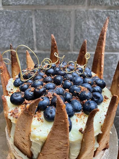 DoggyBox - Custom Dog Bakery Custom Celebration Cakes photo 5