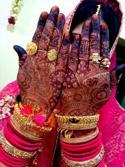 Henna by Arsh - Bridal Mehendi The Beautiful Burgundy Stain photo 5