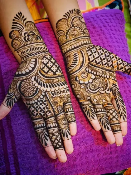 A clear and bright photo showcasing the personalized "Vishal" mehandi.