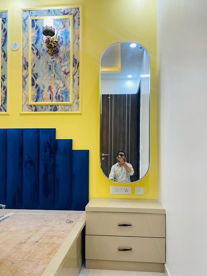 Another view of the elegant dressing table, perfectly integrated into the bedroom's design.
