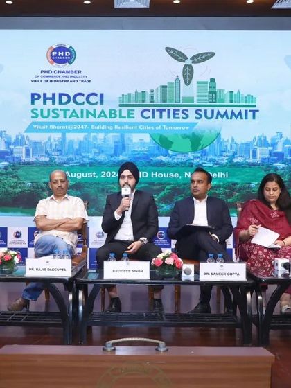 Our Associate Director on the panel at the PHDCCI Sustainable Cities Summit. He shared insights on how solar passive design and evidence-based principles can improve the quality of our built environments and enhance patient recovery.