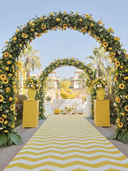 Decor Duniya - Wedding Decoration Haldi & Mehendi Sajawat photo 5