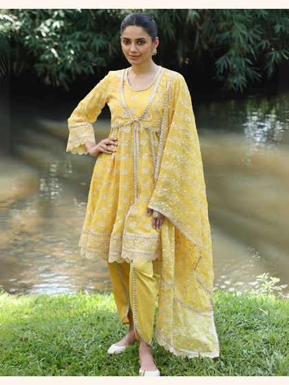 The Happiness Sale: Don't Miss Out! photo 52