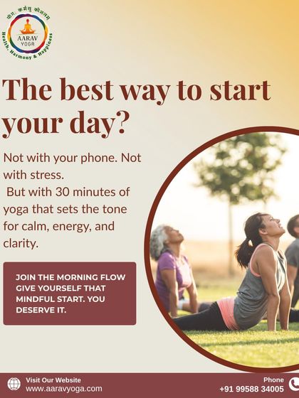 This image of a morning class outdoors asks, "The best way to start your day?" It promotes our morning flow as a way to find calm, energy, and clarity.