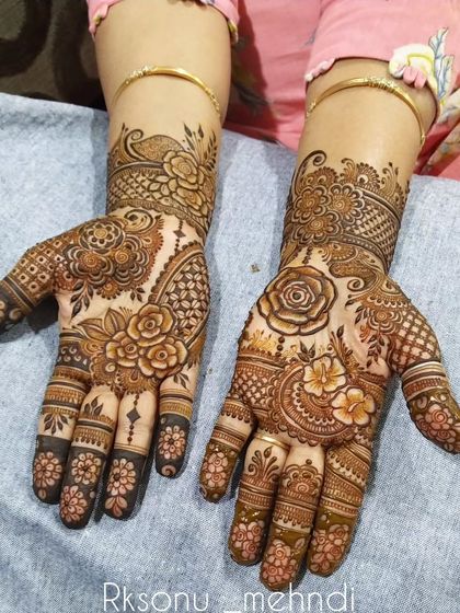 Sonu - Bridal & Wedding Mehndi Intricate Bridal Designs photo 41