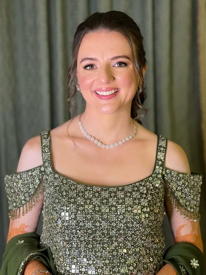 Vibrant Pre-Wedding Events photo 16