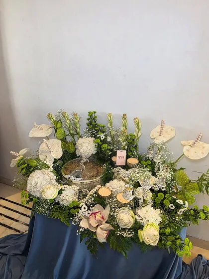 A full view of the white and silver hamper, demonstrating a sophisticated and timeless gifting style.