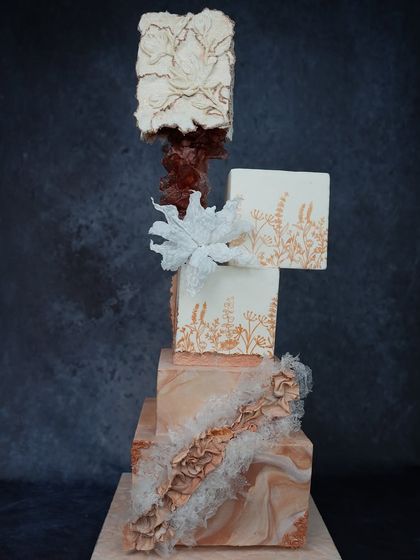 Cakenest - Online Baking & Business School Advanced Structural & Wedding Cakes photo 3
