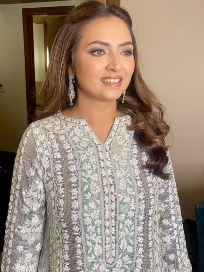 Another angle of this stunning Sangeet look. The makeup is designed to look beautiful from every angle and in every light.