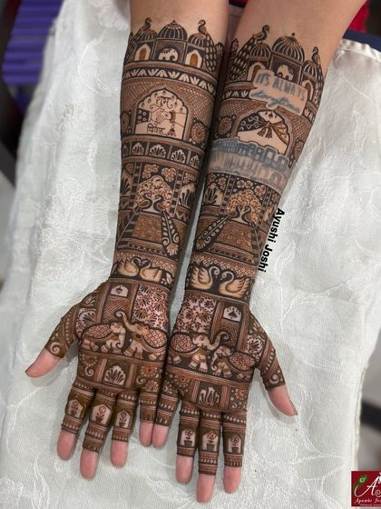 A beautiful bridal design that includes a personal quote, "It's always been you," instead of traditional figures, making it unique and meaningful.