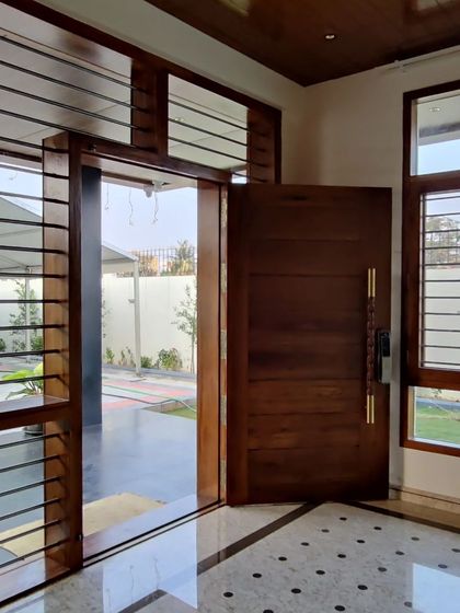 Nikhil Interiors - Commercial Interior Design Custom Carpentry & Finishes photo 3