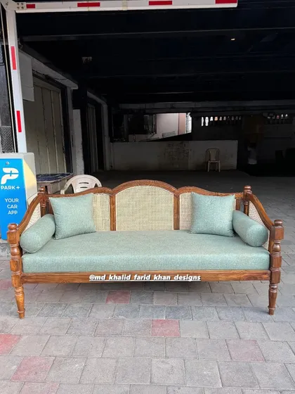Full front view of the elegant daybed.