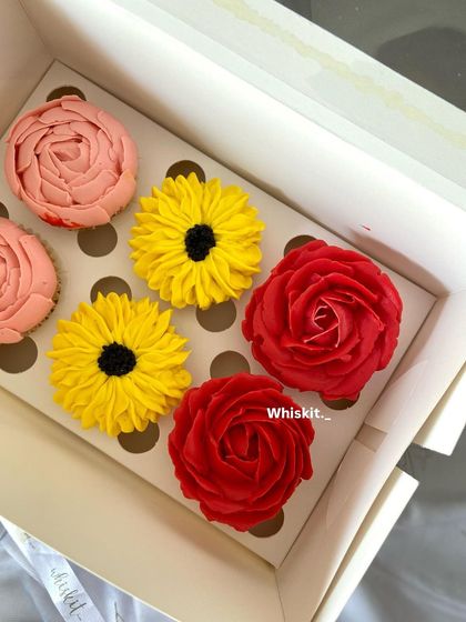Whisk It - Gourmet Desserts & Treats Edible Bouquets & Floral Cupcakes photo 10