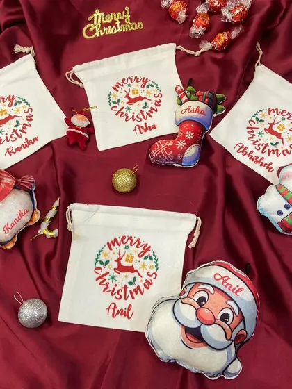 Our full set of personalised plush ornaments and goodie bags, perfect for gifting to the whole family.