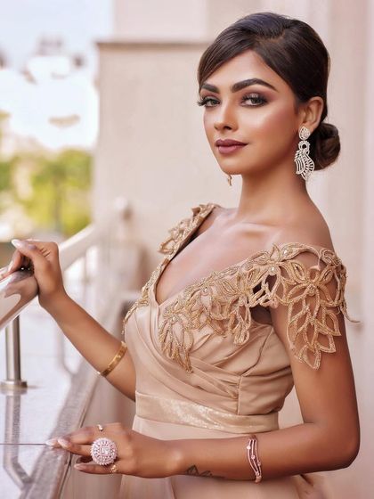 Himabindu - Commercial & Celebrity Makeup Editorial & Brand Campaigns photo 6