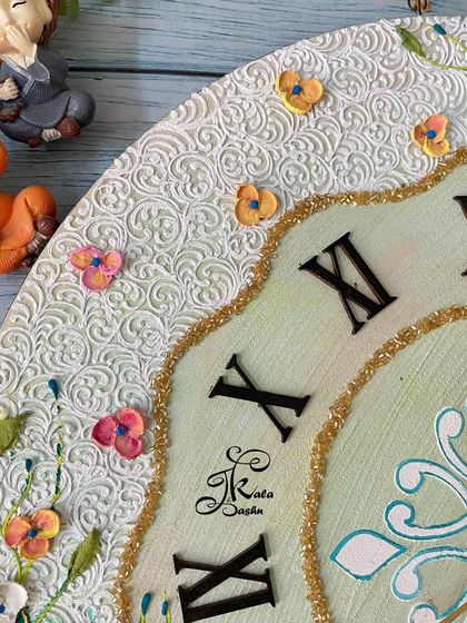 Jashn-e-Kala by Sakshi - Custom Russian Sculpture Decor Custom Wall Clocks photo 39