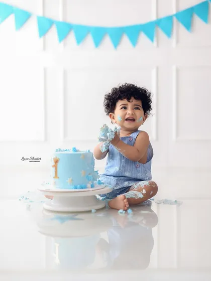 A first birthday is all about fun, and nothing says fun like a cake smash! We capture the pure delight and messy giggles as your one-year-old dives into their first cake, creating memories filled with laughter and personality.