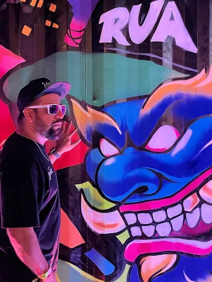 Getting up close with the incredible details of the street art.