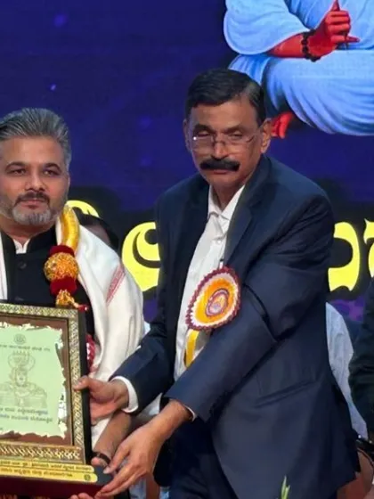 Receiving a memento at the Sri Guru Shivayogi Siddharameshwara Jayanti event. Such occasions reinforce our shared cultural values.