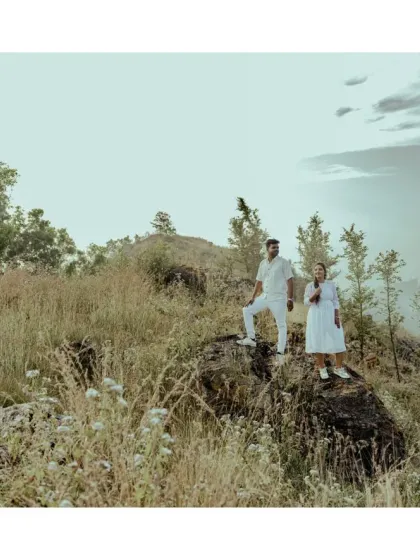 Heart Clickers - Pre-Wedding & Couple Photoshoots Scenic Nature Escapes photo 34