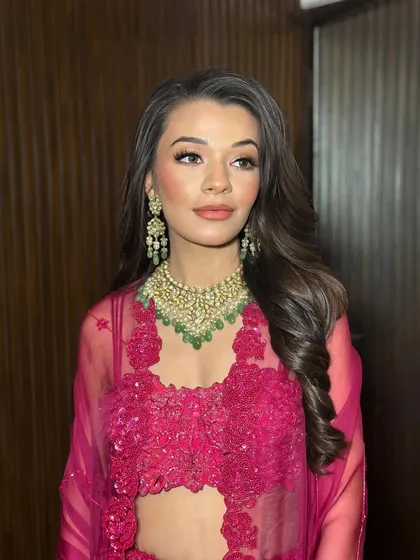 This is for the client who loves high-impact glamour. I focused on sculpted features, a warm smokey eye, and luminous skin to create this unforgettable cocktail night look for Tanisha.