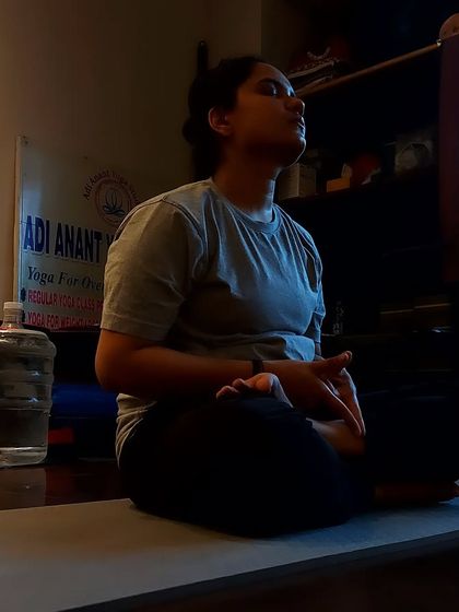 Yoga Mudras: Hand Gestures for Healing photo 14