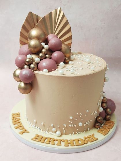 Liliyum Patisserie - Special Occasion Cakes Elegant Floral & Botanical Masterpieces photo 59