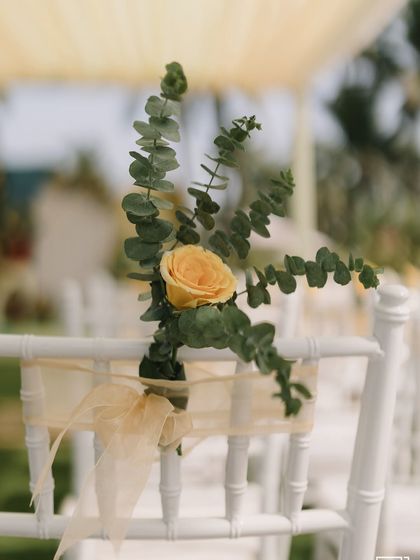 Vibrant Haldi & Mehendi photo 39