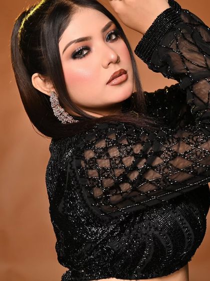 Manveen Kaur - Advanced Pro Makeup Course Student Portfolios: Bridal & Glam Looks photo 44