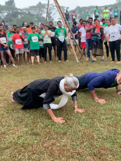 Nikki Ponappa - Golf Fitness Training The Barefoot Marathon: A Community of Movement photo 6