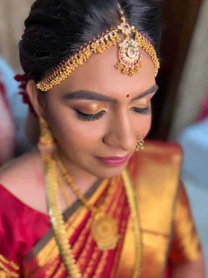 Aanchal Balaraj - Bridal Makeup & Hairstyling Muhurtham & Traditional Bridal Looks photo 31
