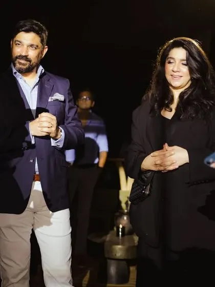 Guests, including designer Anamika Khanna, watch with anticipation during the Jo Malone event. Creating an atmosphere of suspense is key to a powerful performance.