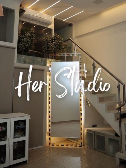 The Artist's Process & Studio Life photo 21