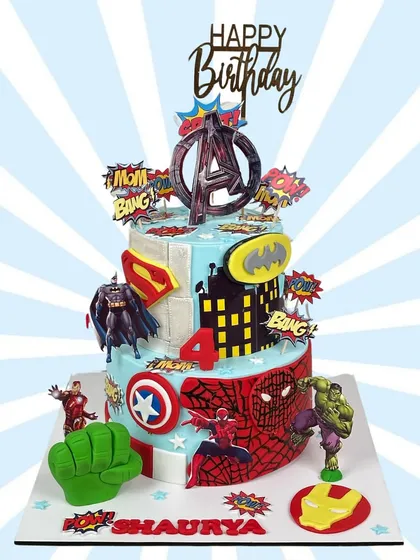 Bring on the action! I love creating cakes like this epic superhero assembly for Shaurya's 4th birthday. It shows how we can turn any theme into a showstopping centerpiece for your party.