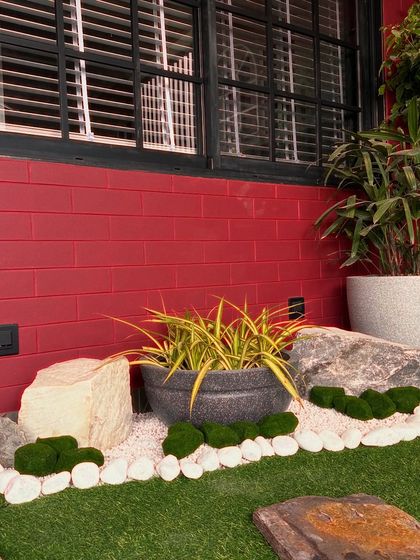 Intimate Courtyards & Balconies photo 11