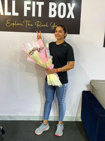 Victory pose. This is the confidence that comes from getting stronger and achieving your goals.