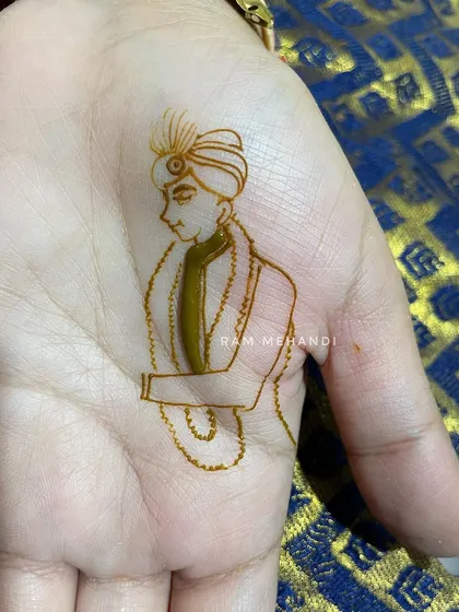 For a truly personal touch, I can create a minimalist portrait of the groom. This is a simple yet elegant design, perfect for the groom who wants something unique and artistic on his palm.