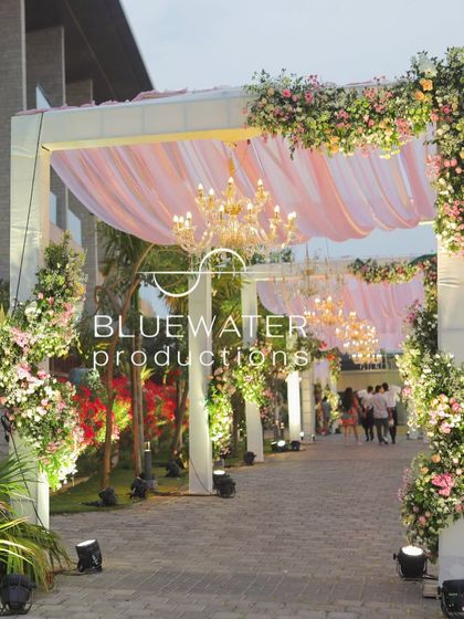 Sneha & Shahil - Wedding Decor and Production The Guest Journey: Entrances, Lounges & Dining photo 5