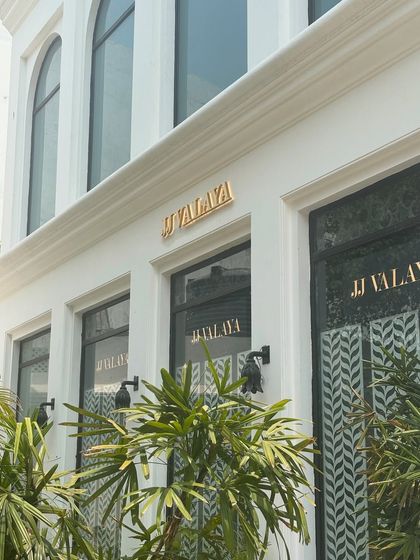 New store alert. The iconic JJ Valaya has a beautiful new flagship store in Delhi. A must-visit for anyone looking for royal, statement Indian couture.