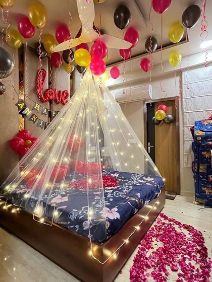 Romantic & Anniversary Decorations photo 38