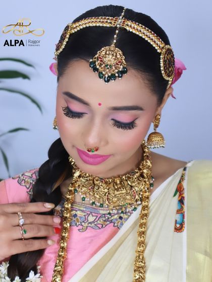 South Indian Bridal Grace photo 9