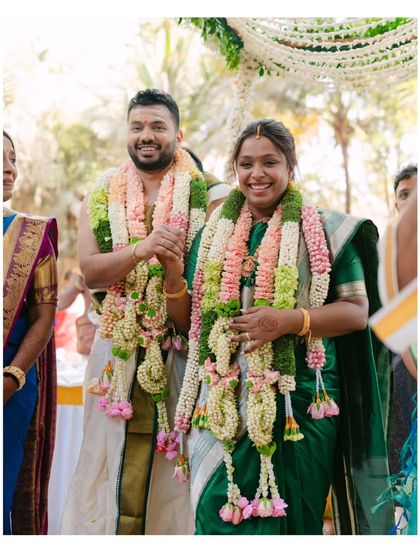 Couple Portraits: A Timeless Harmony photo 15
