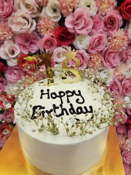 Romantic & Milestone Cakes photo 13