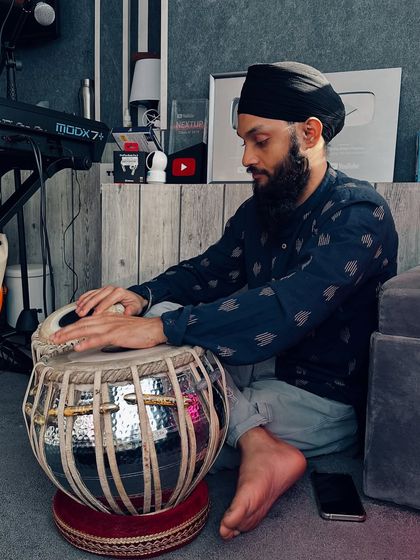 In the Studio: Session & Recording Work photo 10