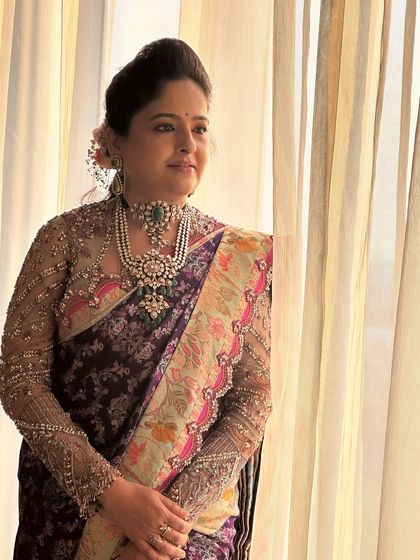 A duplicate image of 55.